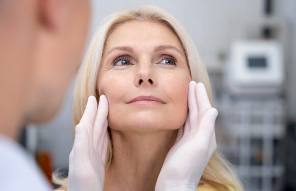 Soluția de reconturare facială fără bisturiu există: FaceTite